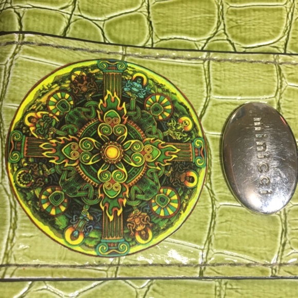 Free Add on! Upcycled Repaired Olive Green Minicci Wallet - Picture 9 of 10